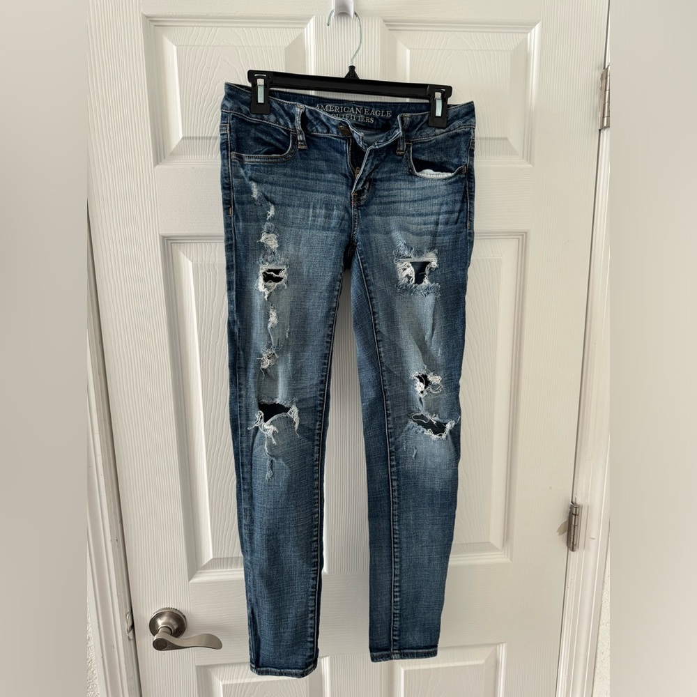 American Eagle Skinny jeans. Size 4